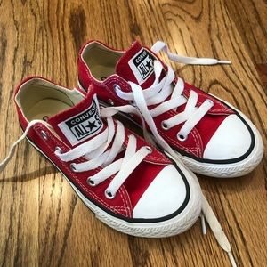 Red converse sneakers size 11 EEUC